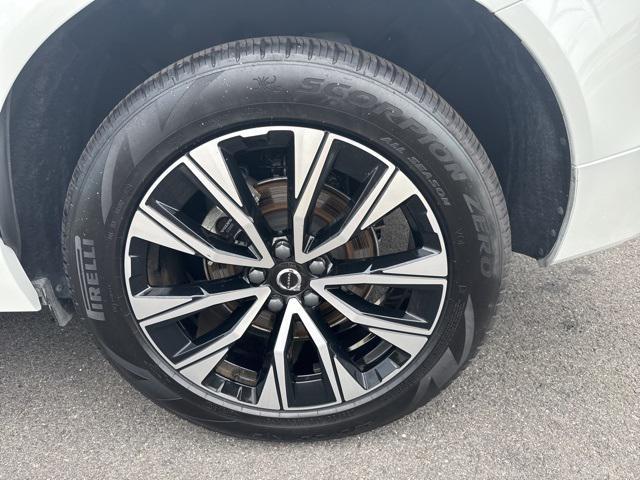 used 2025 Volvo XC60 car, priced at $41,975