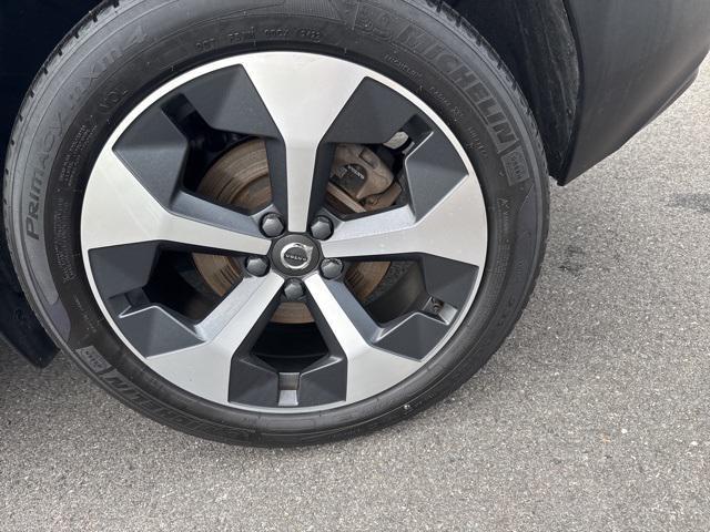 used 2023 Volvo XC40 car, priced at $33,975