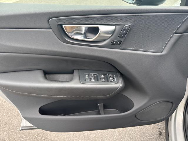 used 2025 Volvo XC60 car, priced at $39,975