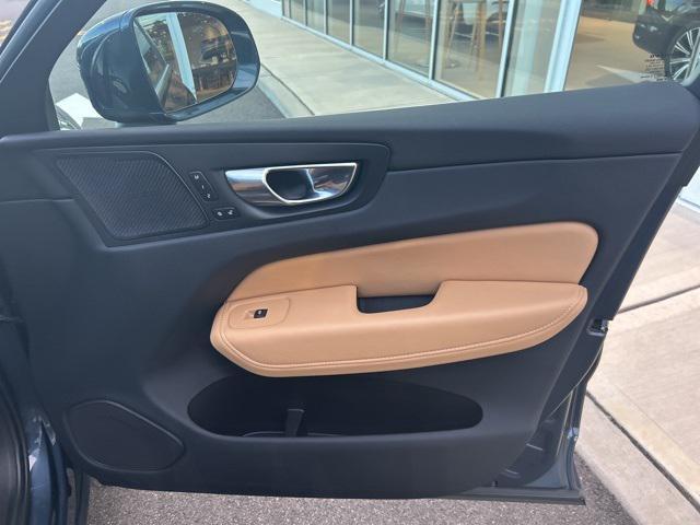 used 2022 Volvo XC60 car, priced at $37,975