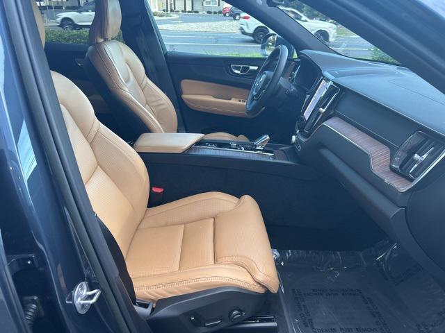 used 2022 Volvo XC60 car, priced at $37,975