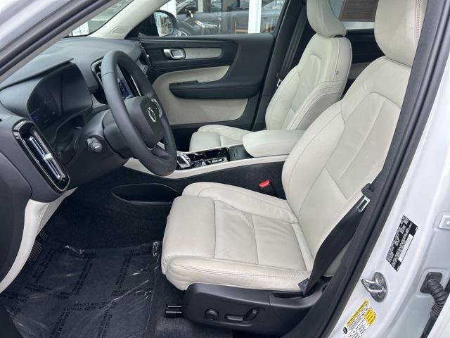 used 2023 Volvo XC40 car, priced at $35,975