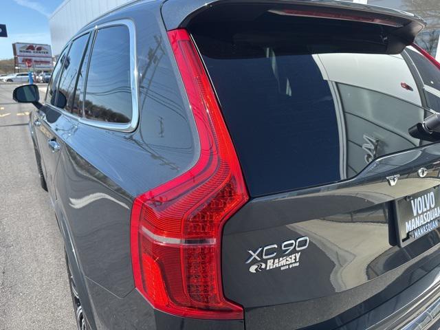 used 2022 Volvo XC90 car, priced at $46,975