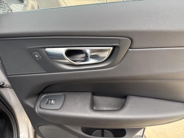 used 2025 Volvo XC60 car, priced at $39,975