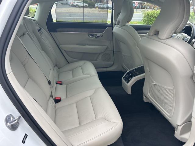 used 2023 Volvo S90 car