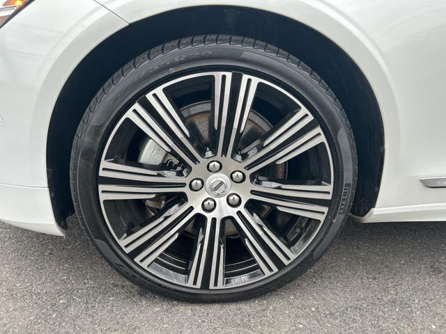 used 2023 Volvo S90 car