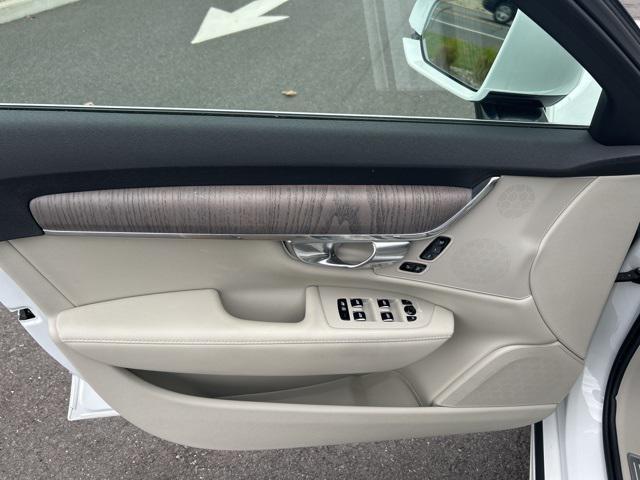 used 2023 Volvo S90 car