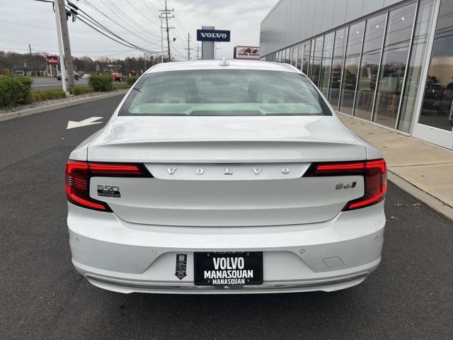 used 2023 Volvo S90 car