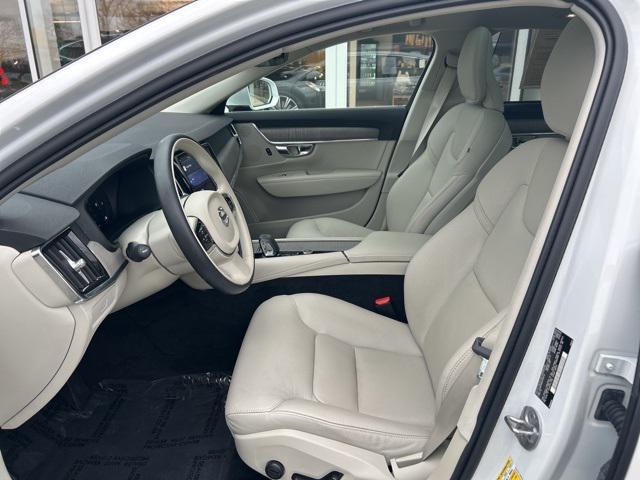 used 2023 Volvo S90 car