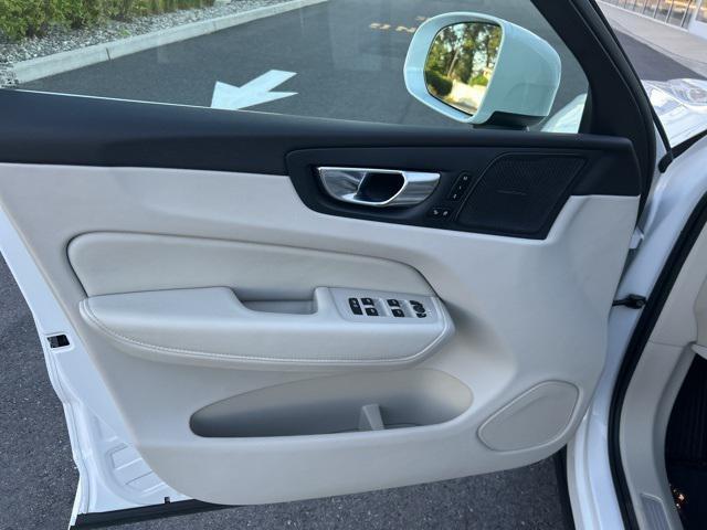 used 2022 Volvo XC60 car, priced at $37,475
