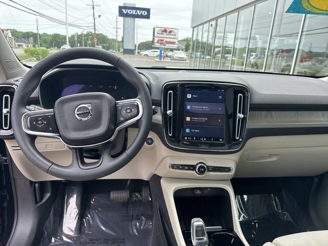 used 2023 Volvo XC40 car, priced at $34,975