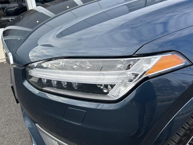 used 2024 Volvo XC90 car, priced at $43,975