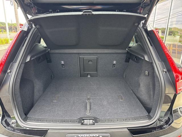 used 2025 Volvo XC40 car, priced at $33,975