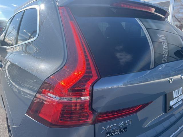 used 2022 Volvo XC60 car, priced at $35,975