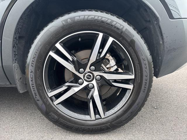 used 2025 Volvo XC40 car, priced at $33,474