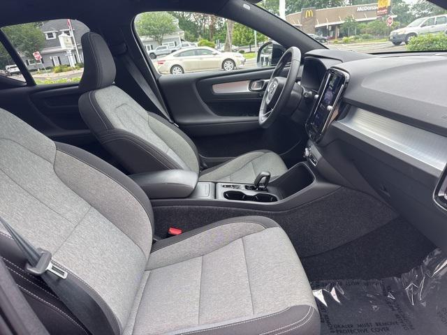 used 2025 Volvo XC40 car, priced at $33,474