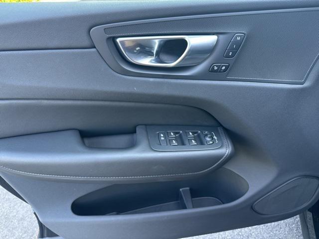 used 2025 Volvo XC60 car, priced at $39,975