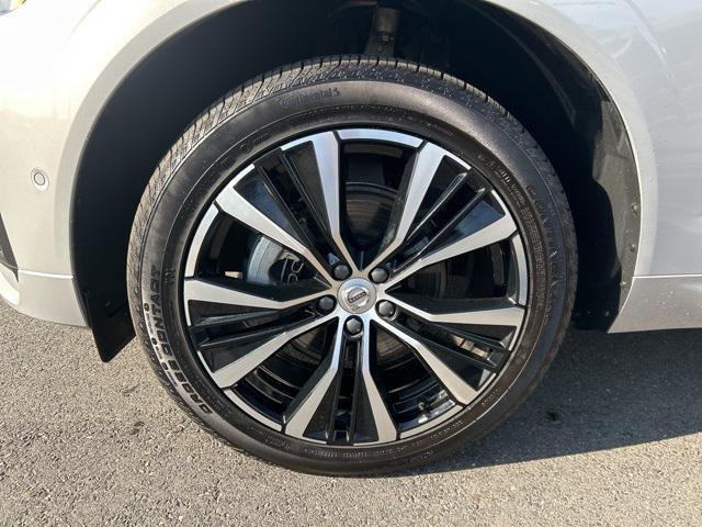 used 2025 Volvo XC60 car, priced at $38,975