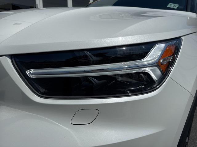 used 2022 Volvo XC40 car, priced at $34,975
