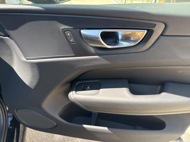 used 2025 Volvo XC60 car, priced at $40,975