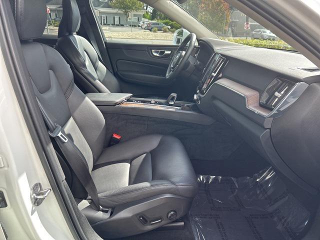 used 2022 Volvo XC60 car, priced at $33,475