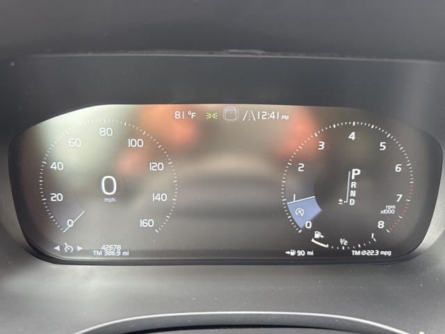 used 2020 Volvo XC60 car, priced at $29,975