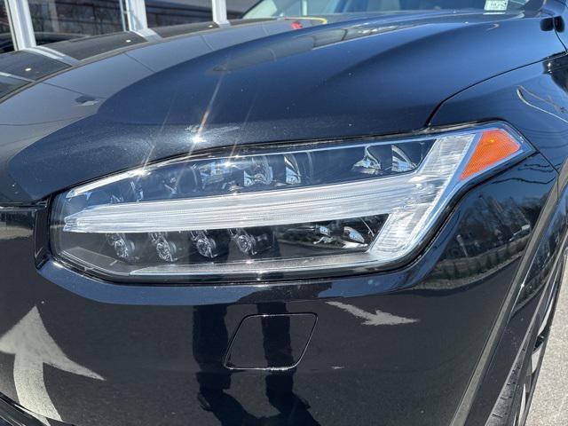 used 2023 Volvo XC90 Recharge Plug-In Hybrid car, priced at $57,975