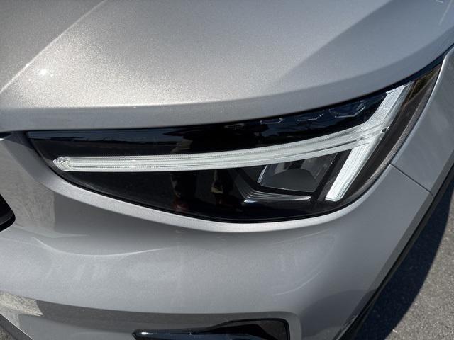 used 2025 Volvo XC40 car, priced at $32,975