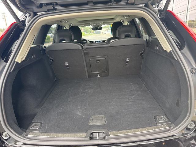 used 2025 Volvo XC60 car, priced at $37,975