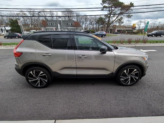 used 2022 Volvo XC40 car, priced at $38,975