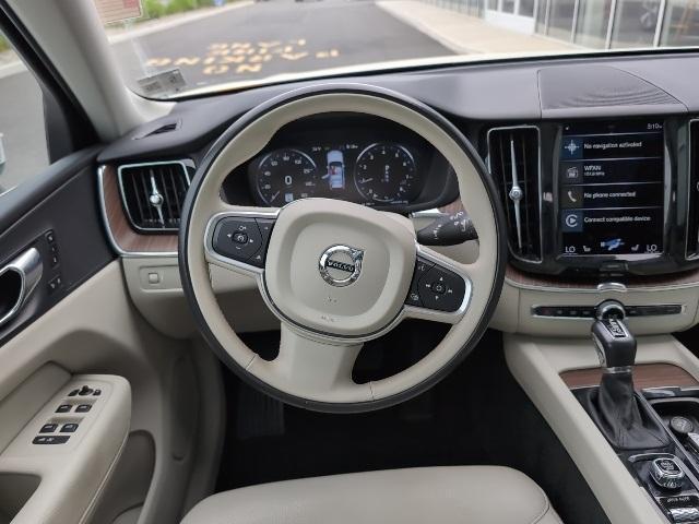 used 2021 Volvo XC60 car, priced at $32,975