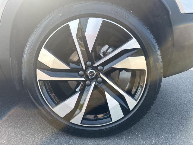 used 2025 Volvo XC40 car, priced at $32,975