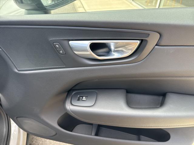 used 2025 Volvo XC60 car, priced at $39,975