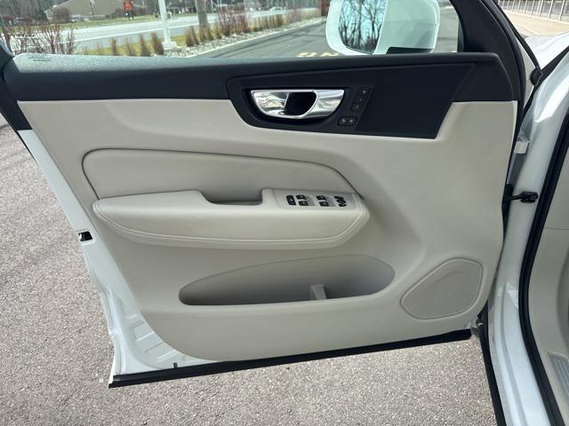 used 2022 Volvo XC60 car, priced at $36,975
