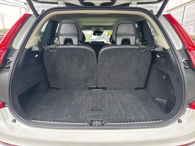 used 2022 Volvo XC90 car, priced at $47,975