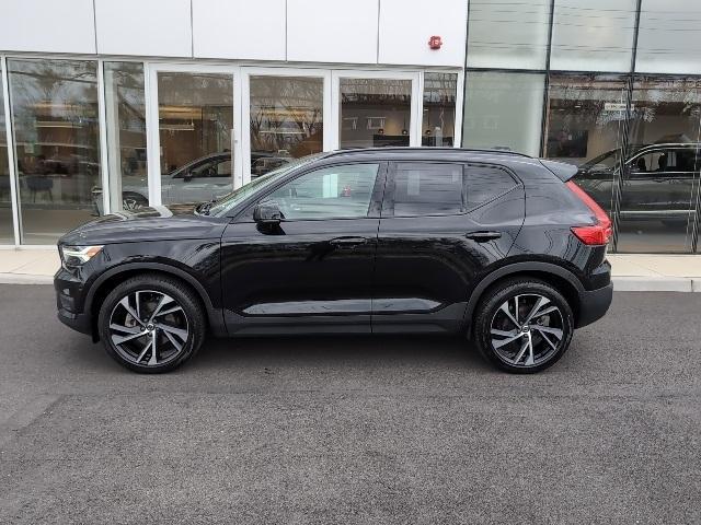 used 2021 Volvo XC40 car, priced at $33,775
