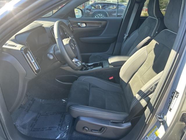 used 2023 Volvo C40 Recharge Pure Electric car, priced at $30,975