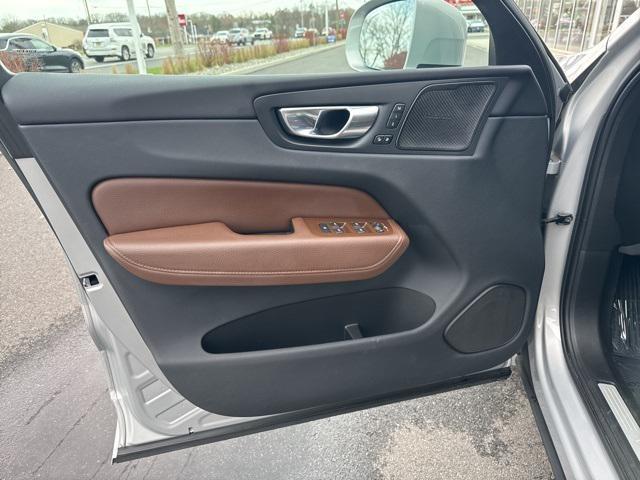 used 2022 Volvo XC60 car, priced at $35,975