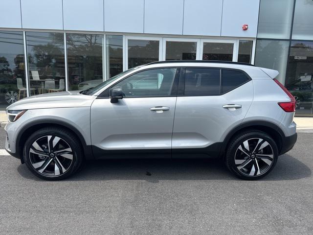 used 2025 Volvo XC40 car, priced at $32,975