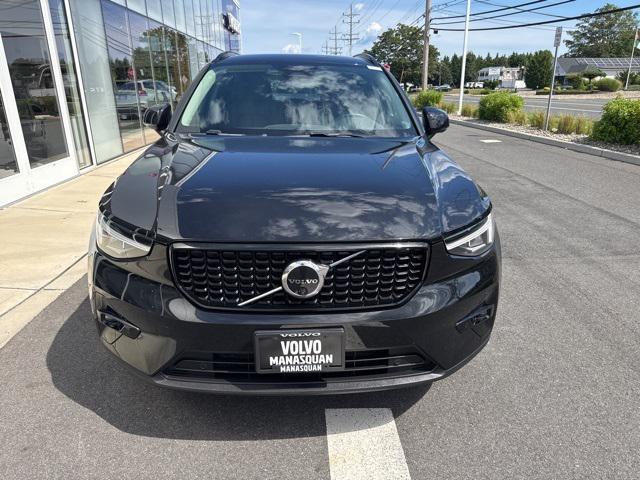 used 2025 Volvo XC40 car, priced at $33,975