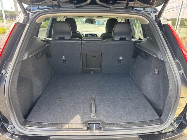 used 2025 Volvo XC40 car, priced at $33,975