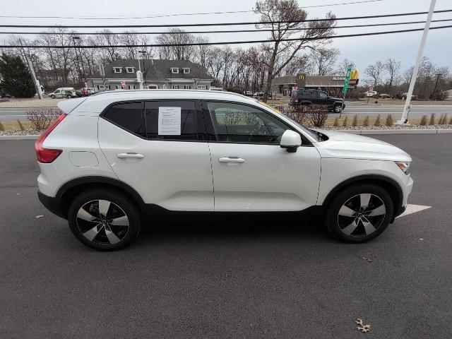 used 2021 Volvo XC40 car, priced at $29,498