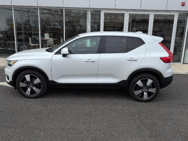 used 2021 Volvo XC40 car, priced at $29,498