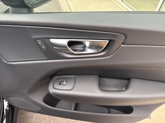 used 2025 Volvo XC60 car, priced at $40,975