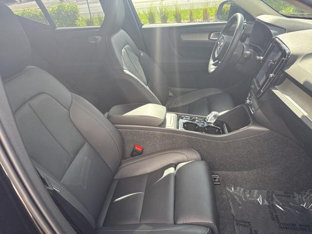 used 2025 Volvo XC40 car, priced at $33,975