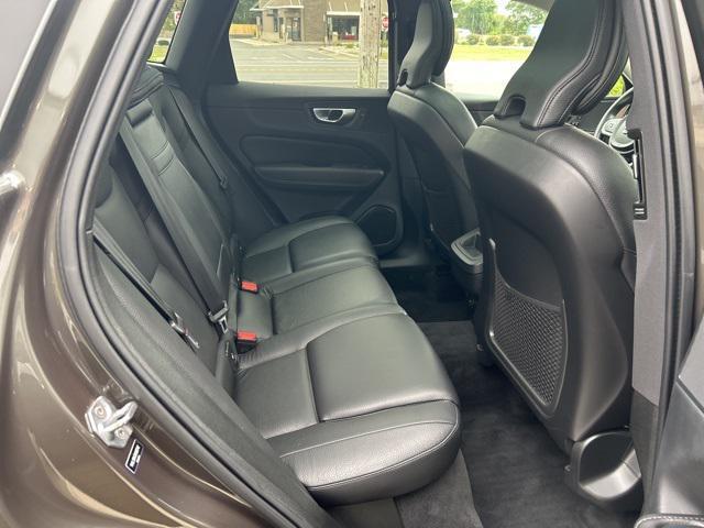 used 2022 Volvo XC60 car, priced at $33,975