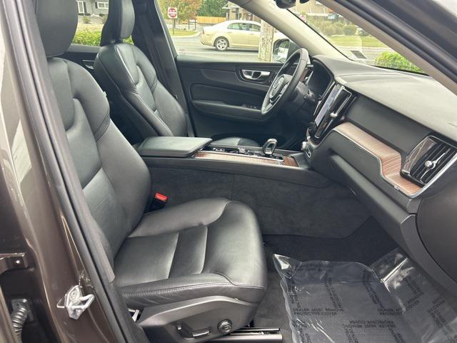 used 2022 Volvo XC60 car, priced at $33,975