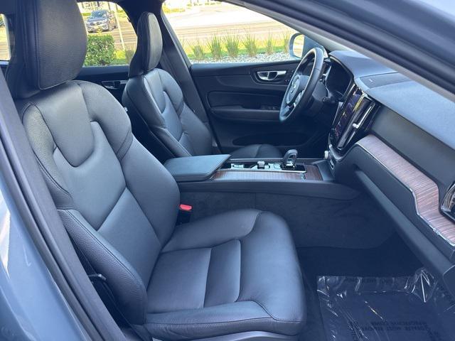 used 2022 Volvo XC60 car, priced at $34,975