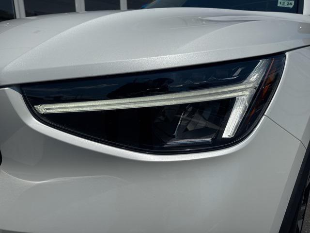 used 2024 Volvo XC40 car, priced at $37,974