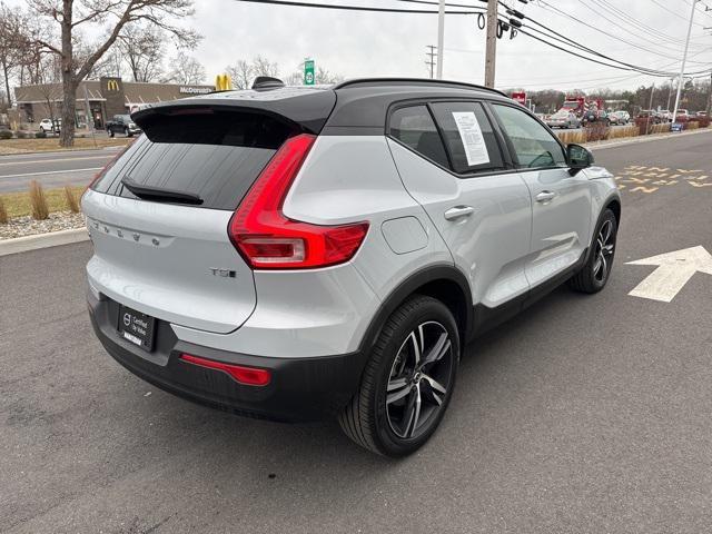 used 2022 Volvo XC40 car, priced at $30,975